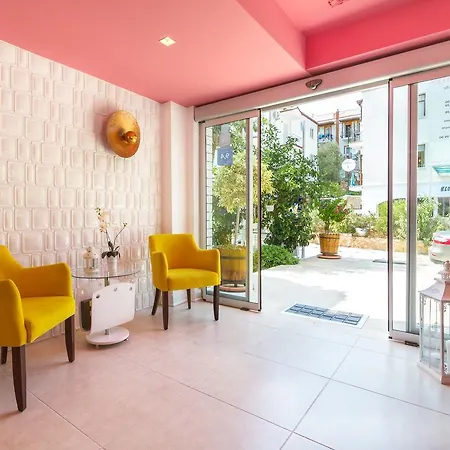 ホテル Kalkan Suites カルカン