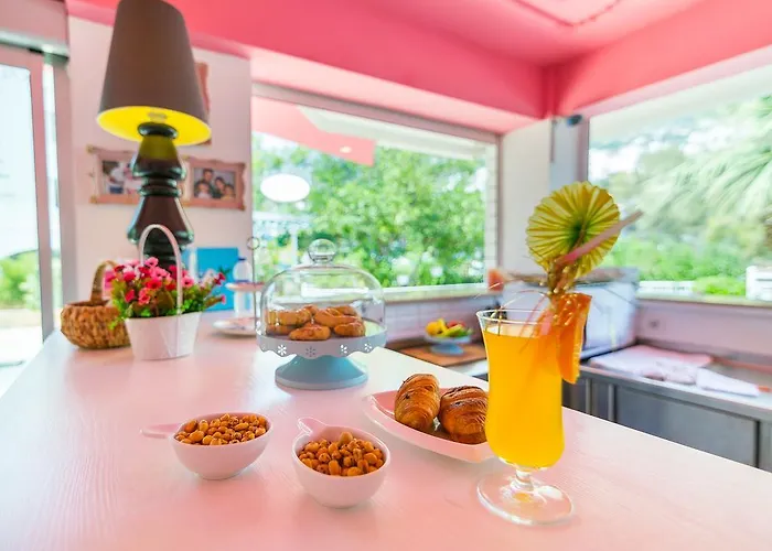ホテル Kalkan Suites カルカン