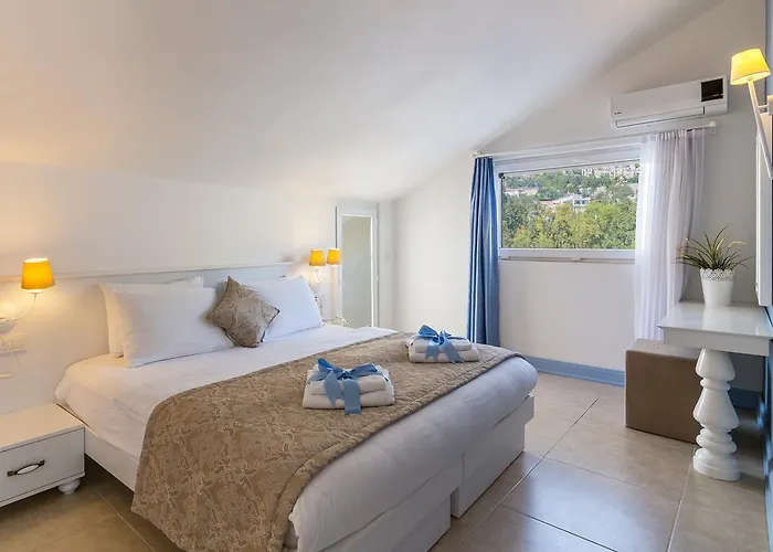 ホテル Kalkan Suites