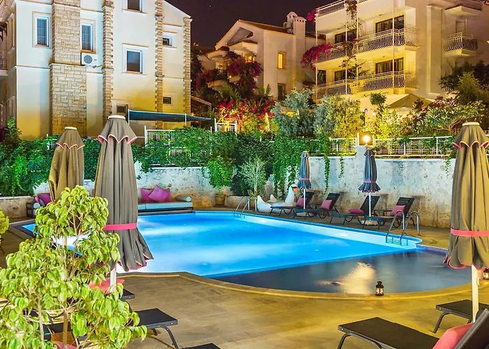Kalkan Suites カルカン