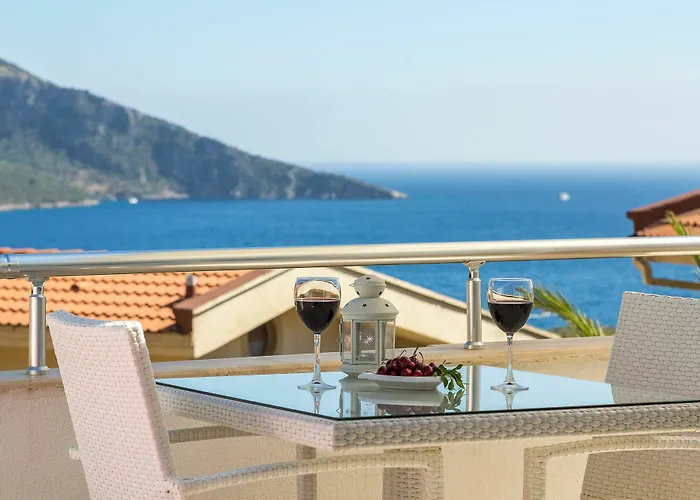 Kalkan Suites カルカン