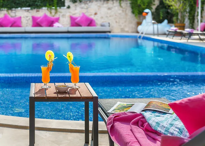Kalkan Suites