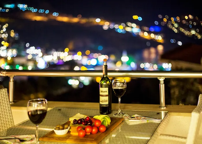 Kalkan Suites カルカン