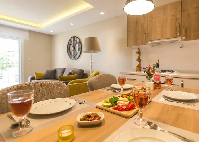 ホテル Kalkan Suites *