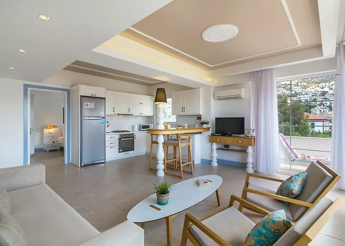 ホテル Kalkan Suites *