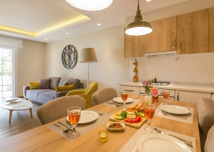 ホテル Kalkan Suites カルカン