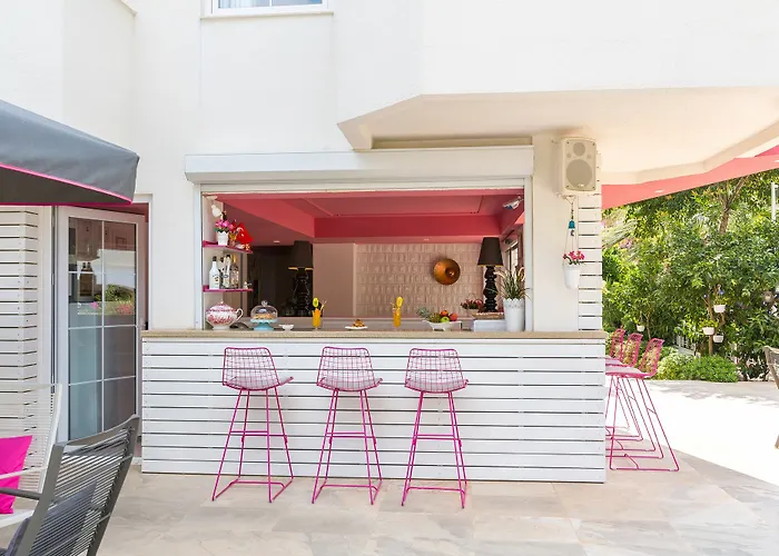 ホテル Kalkan Suites カルカン