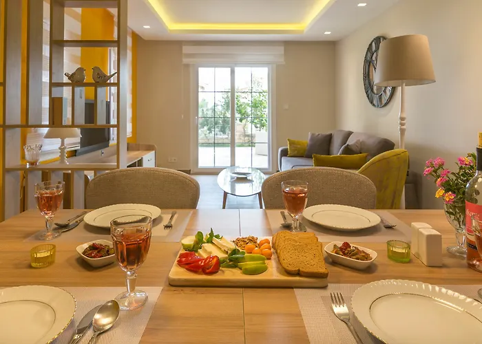 Kalkan Suites ホテル カルカン