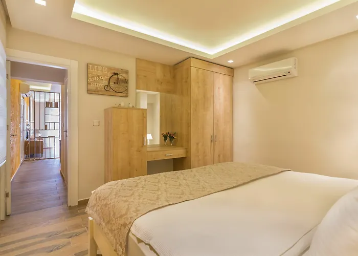 Kalkan Suites カルカン