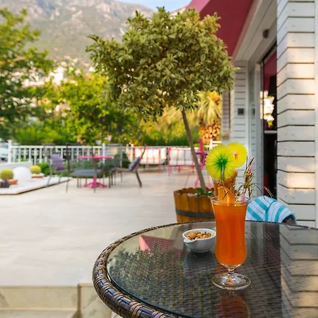 Kalkan Suites Hotel *