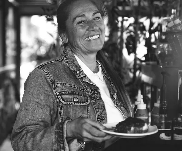 Kalkan Suites מלון