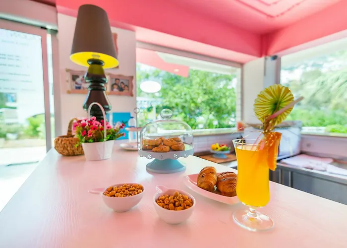 Kalkan Suites מלון *